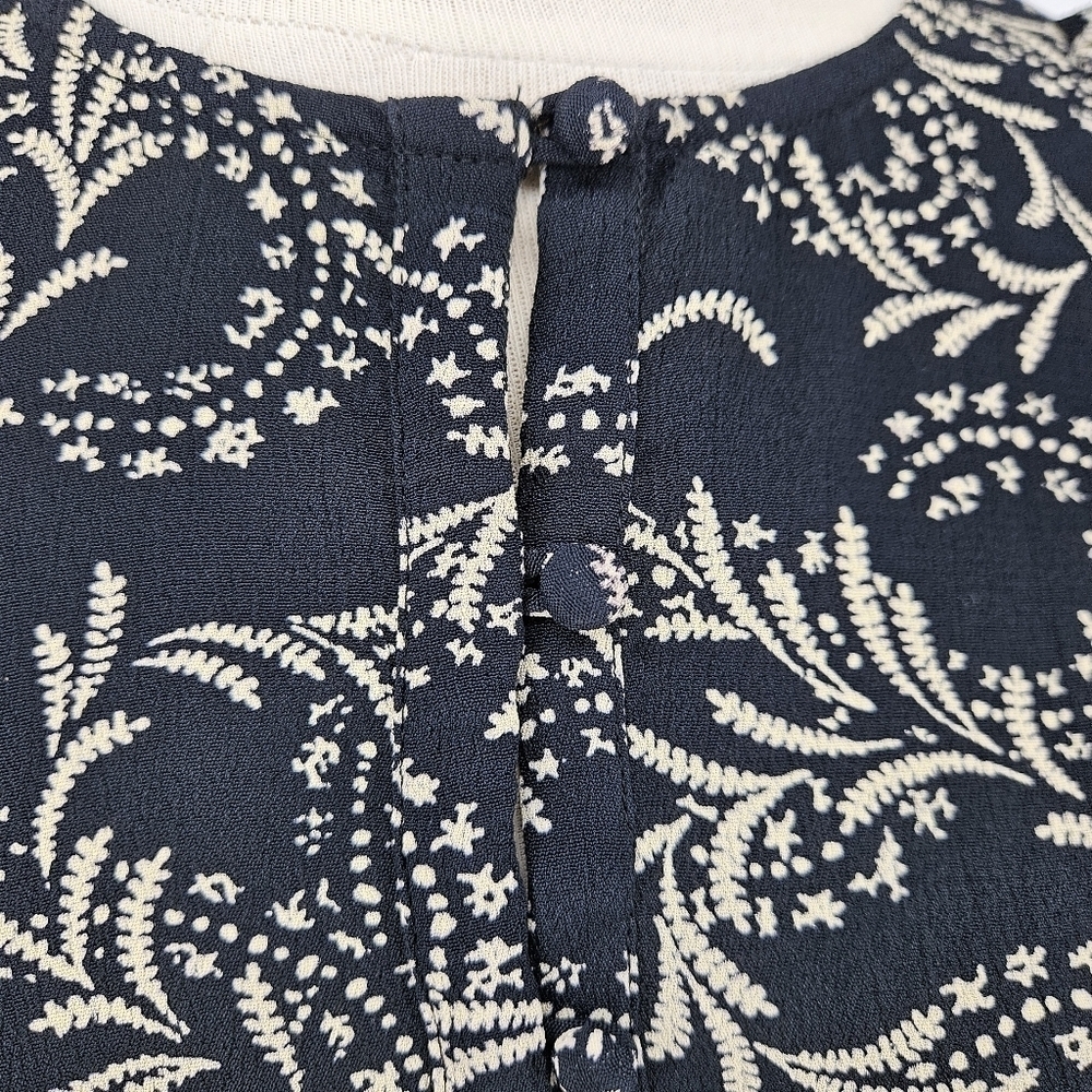 JOIE Blouse Black Floral Embroidered Ruffle Long Sleeve Button Front Shirt Small - Picture 4 of 8